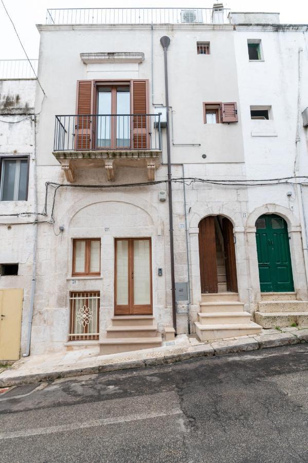 White House Flats & Studios Ostuni Pokoj fotografie